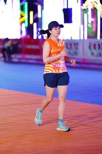 BIB: 211, 28625
                            <button type="button" onclick="openModal(22883032)" class="btn btn-primary btn-sm float-right btn-popup" data-toggle="modal" data-target=".modal-high-quality">
                        <i class="fas fa-shopping-cart"></i> Add to Cart
                    </button>
                                            <button type="button" onclick="isThisMe(22883032, true)" class="btn btn-success btn-sm float-right btn-popup btn-isme hidden" data-toggle="tooltip" data-placement="bottom" title="นี่คือรูปของคุณใช่ไหม คลิกที่นี่เพื่อเอาเข้าอัลบั้ม">
                        <i class="fas fa-plus"></i> Add to album
                    </button>
                    <button type="button" onclick="isThisMe(22883032, false)" class="btn btn-warning btn-sm float-right btn-popup btn-isnotme hidden">
                        <i class="fas fa-ban"></i> Remove from album
                    </button>